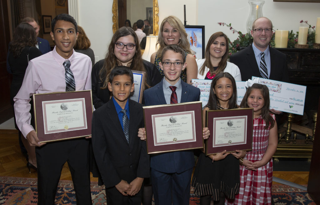 Donate to the Volunteer Florida Foundation Volunteer Florida